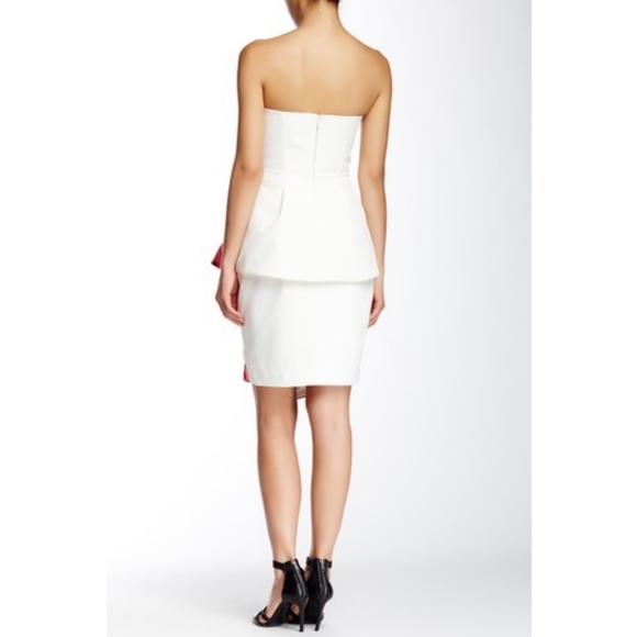 Finders Keepers Motionless Skirt - Picture 2 of 2